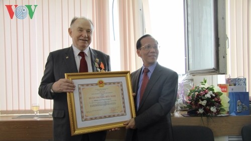  Vietnam honors Russian academician  - ảnh 1
